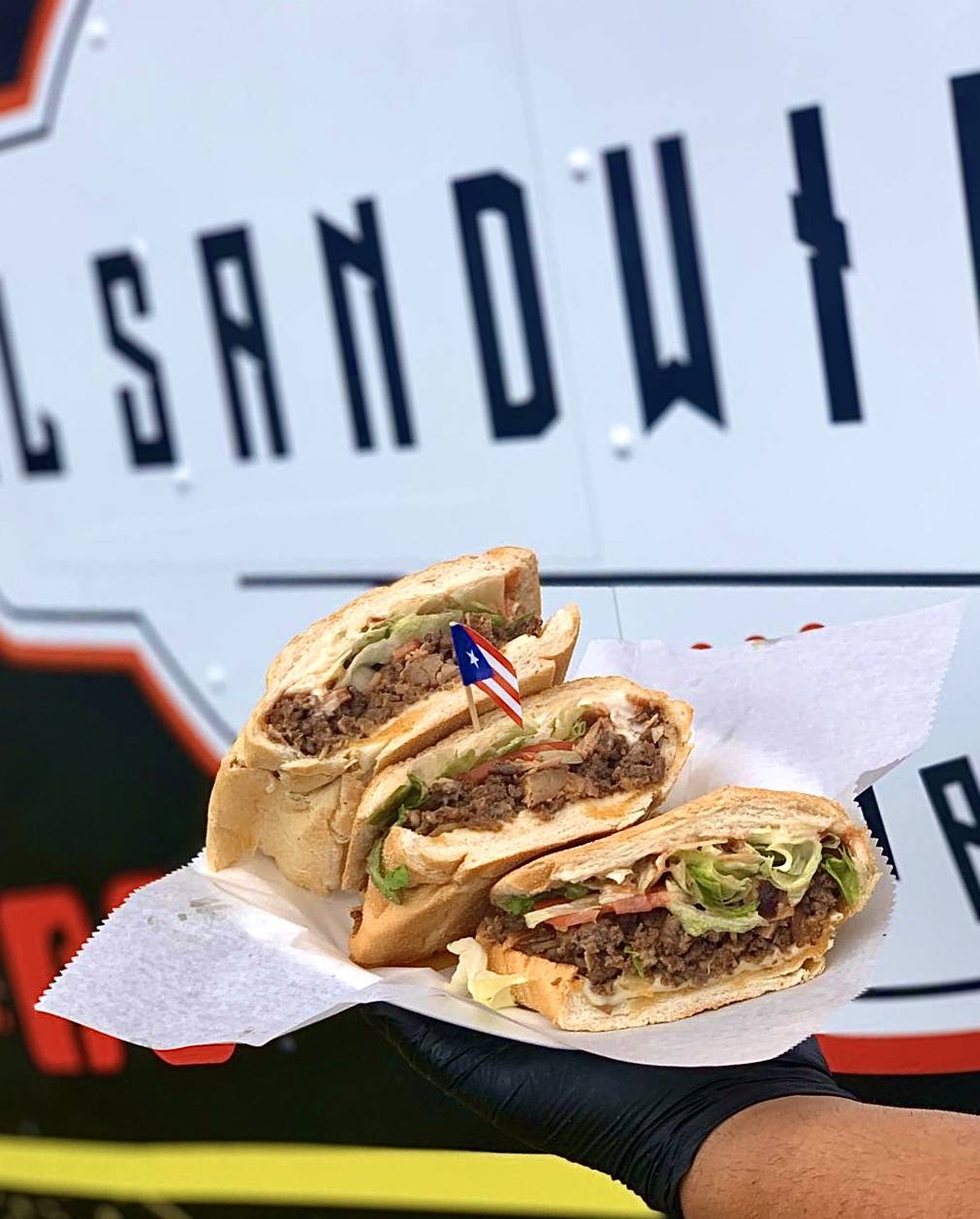 El Sandwichon Tampa | Sligh Av @, N 53rd St, Del Rio, FL 33617, USA | Phone: (813) 468-9999