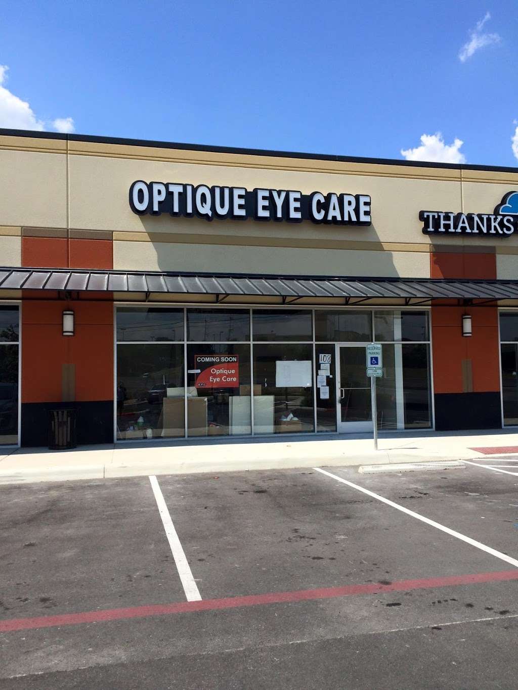 Optique Eye Care, PLLC | 15069 I-35 Frontage Rd #108, Selma, TX 78154 | Phone: (210) 277-7063