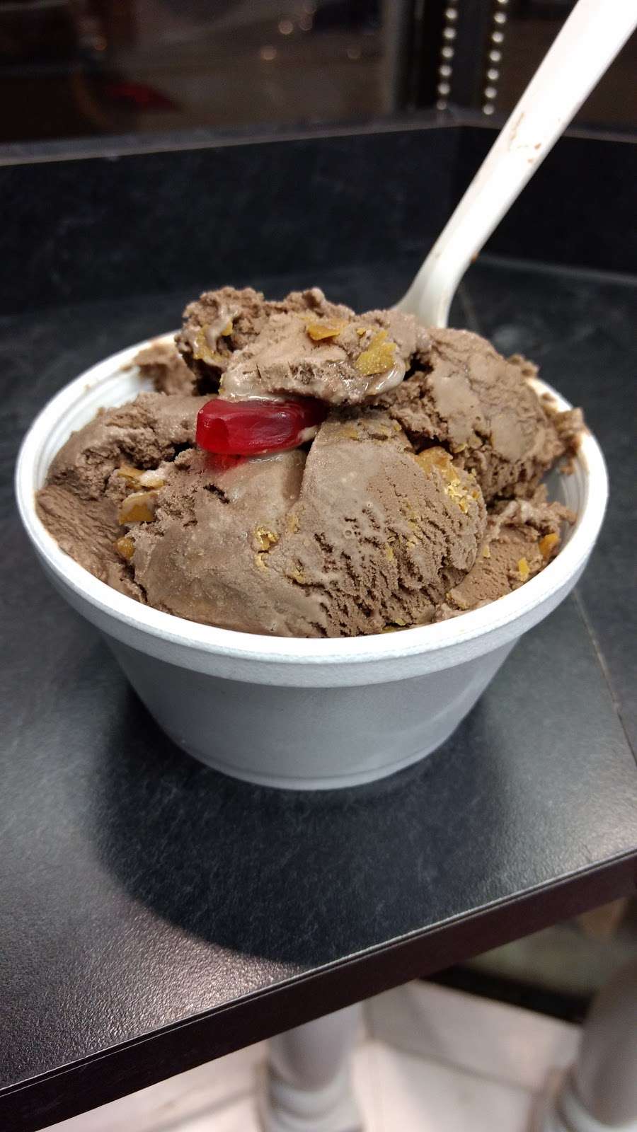 Penguin Ice Cream | 3 Claremont Rd, Bernardsville, NJ 07924, USA | Phone: (908) 766-4949