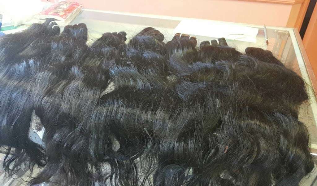 Caribbean Queen Beauty Salon | 4724 Old Pineville Rd suite g, Charlotte, NC 28217, USA | Phone: (704) 733-0546