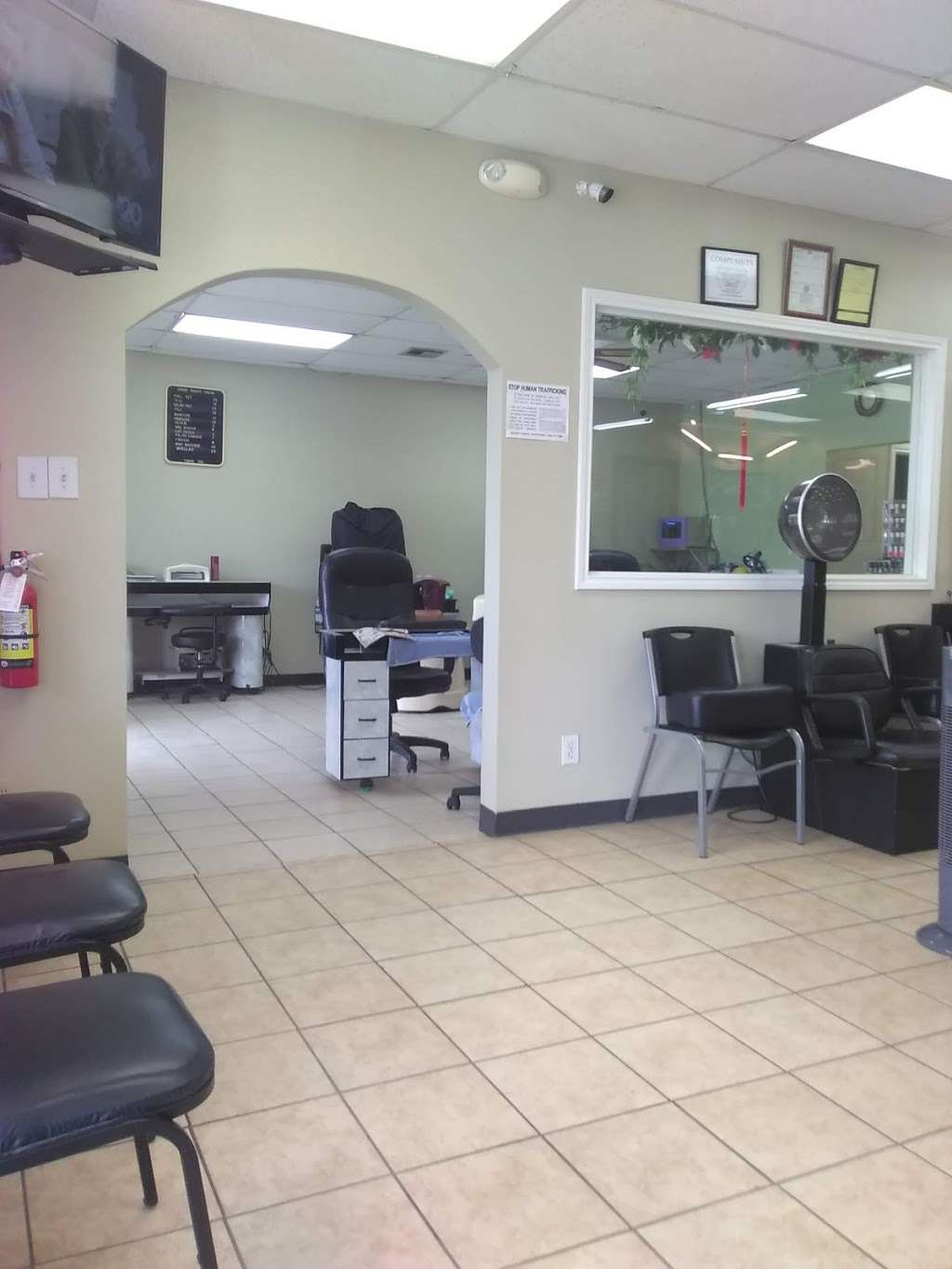 Lynnie Beauty Salon | 10716 Grant Rd, Houston, TX 77070, USA | Phone: (281) 890-4173