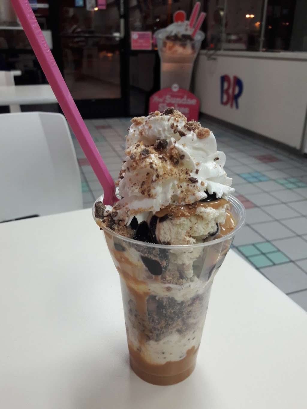 Baskin-Robbins | 203 Imperial Hwy G, Brea, CA 92821, USA | Phone: (714) 529-3199