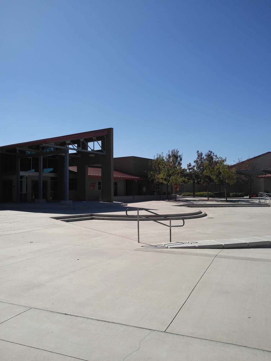 Monterey Ridge Elementary School | 17117 4S Ranch Pkwy, San Diego, CA 92127, USA | Phone: (858) 487-6887