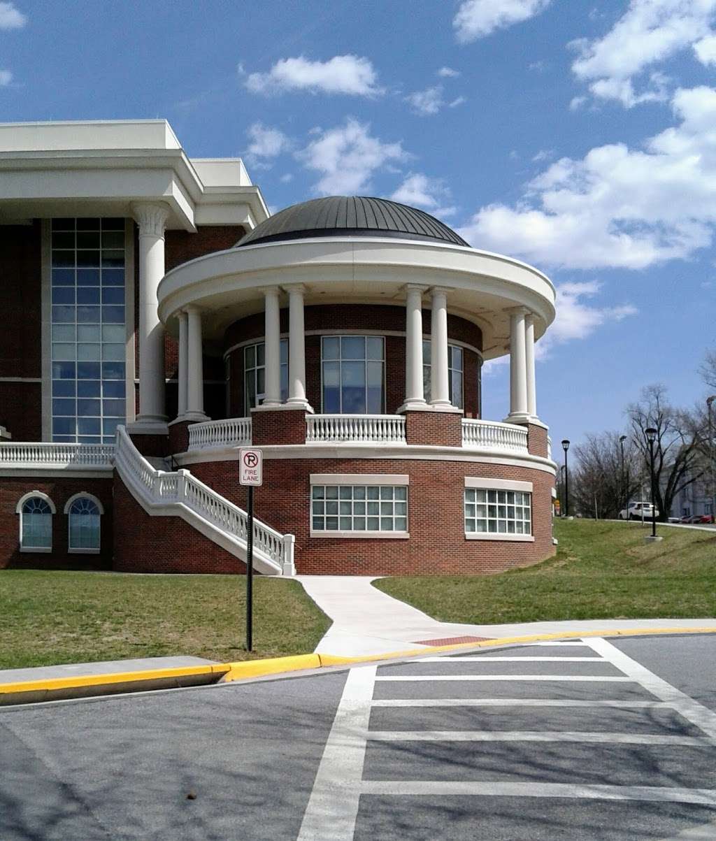 Shenandoah University | 1460 University Dr, Winchester, VA 22601, USA | Phone: (540) 665-4500