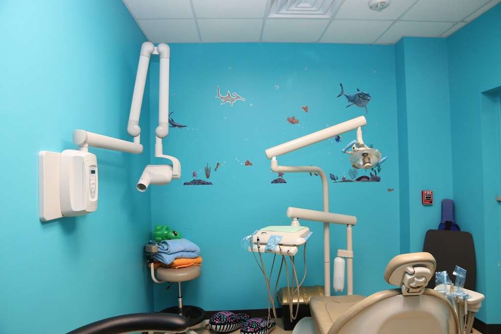 Trinity Dental Centers - Aldine | 11939 Eastex Fwy, Houston, TX 77039, USA | Phone: (281) 816-4825