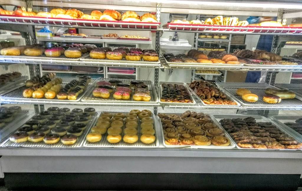 Donut Palace | 18111 Dallas Pkwy #600, Dallas, TX 75287, USA | Phone: (972) 248-9369