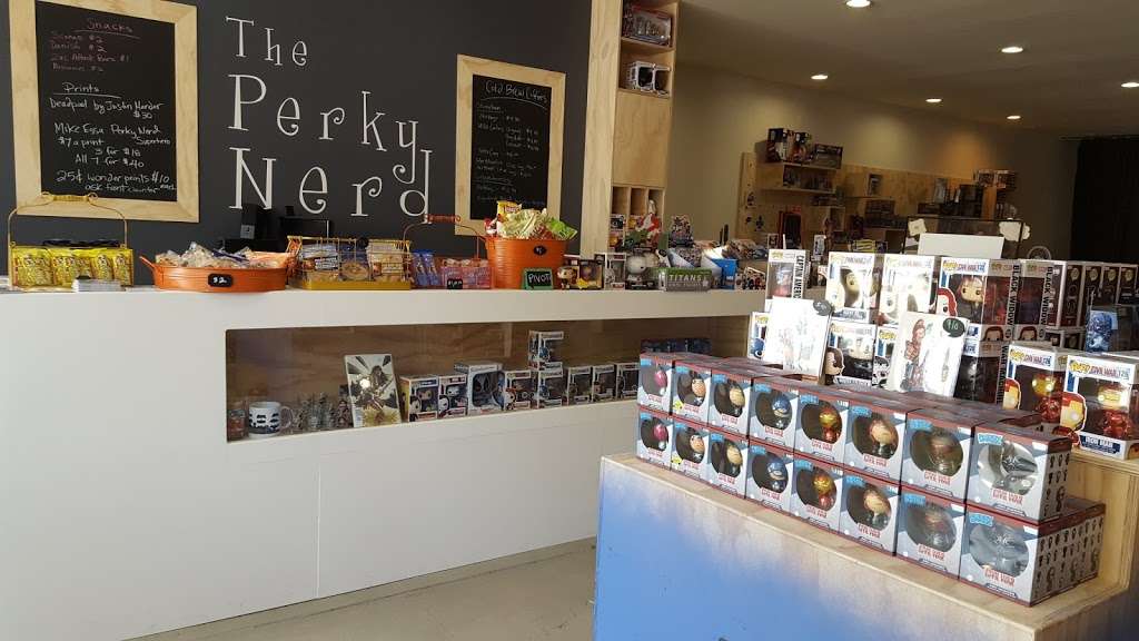 The Perky Nerd | 1606 W Magnolia Blvd, Burbank, CA 91506, USA | Phone: (818) 823-7511