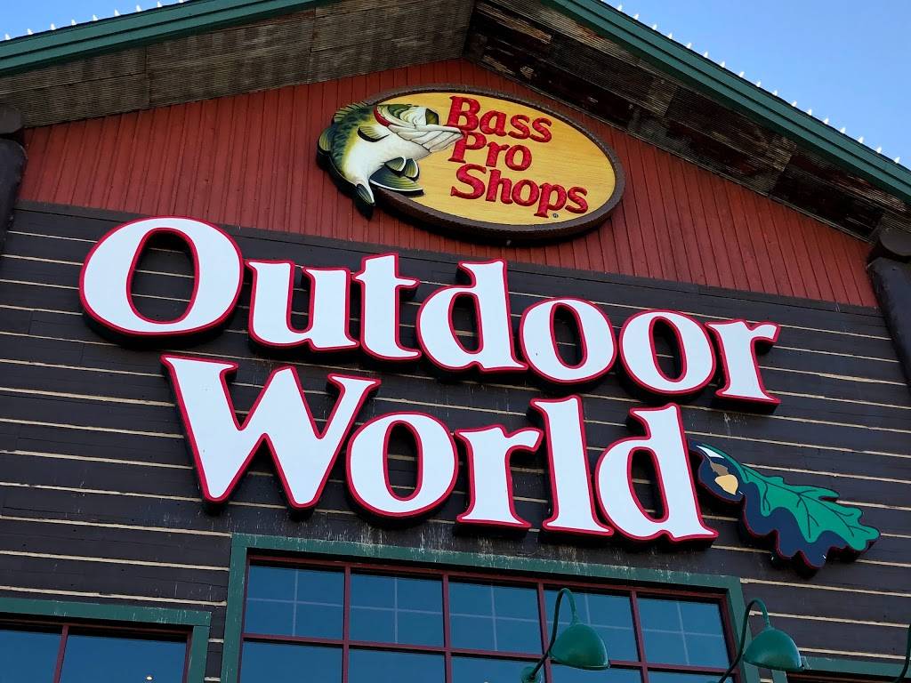 Bass Pro Shops | 2901 Bass Pro Dr, Council Bluffs, IA 51501, USA | Phone: (712) 325-6000