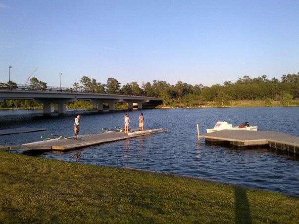 Rowing Club of the Woodlands | 2505 Lake Woodlands Dr, The Woodlands, TX 77380, USA | Phone: (832) 510-7609