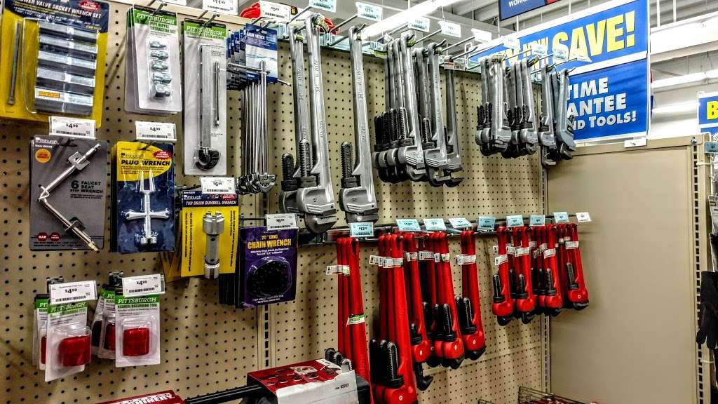 Harbor Freight Tools | 1131 Berryville Ave, Winchester, VA 22601 | Phone: (540) 667-2365