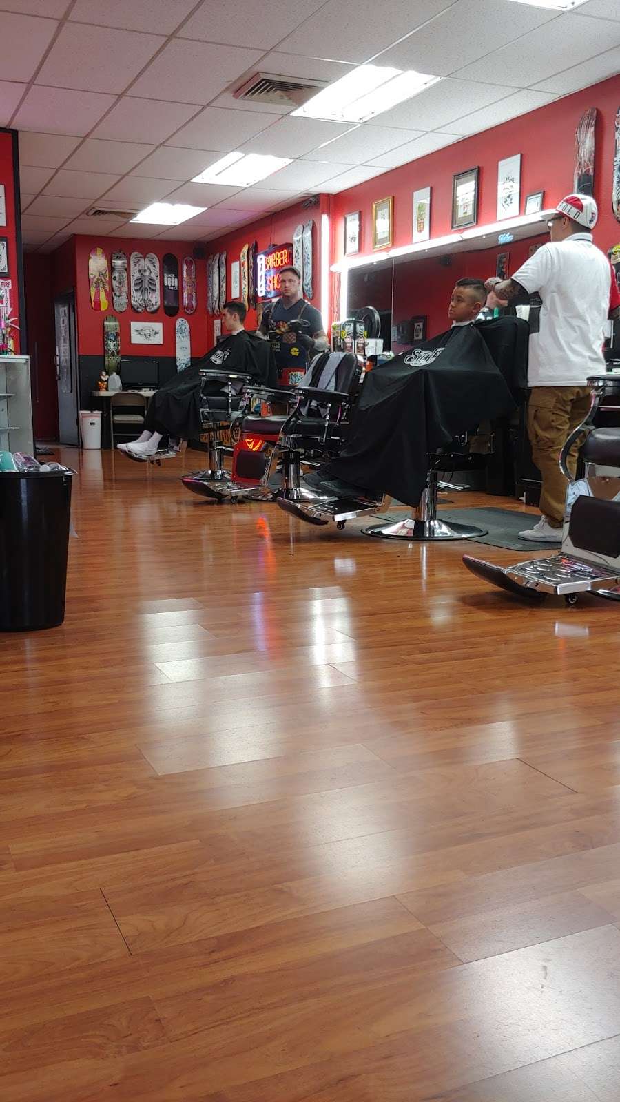 Electric Haven Barber Shop | 3322 S McClintock Dr, Tempe, AZ 85282, USA | Phone: (480) 456-8690