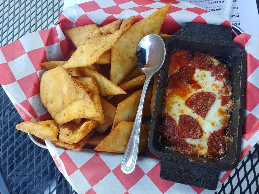 Village Inn | 4984 N Holland Sylvania Rd, Sylvania, OH 43560, USA | Phone: (419) 841-5100