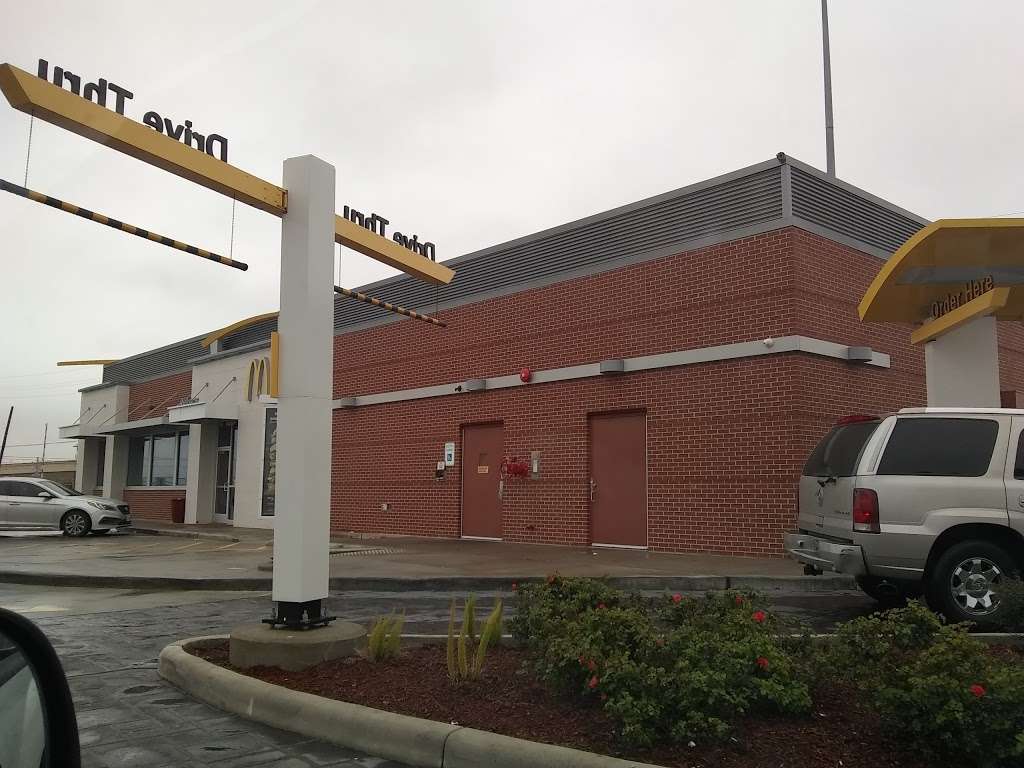 McDonalds | 1619 S Loop W, Houston, TX 77054, USA | Phone: (713) 797-6446