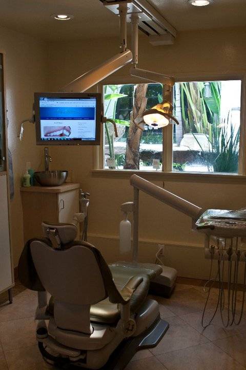 Dr. Sally Kashani DDS - Hollywood Dentist | 10719 Riverside Dr, Toluca Lake, CA 91602, USA | Phone: (818) 508-7272