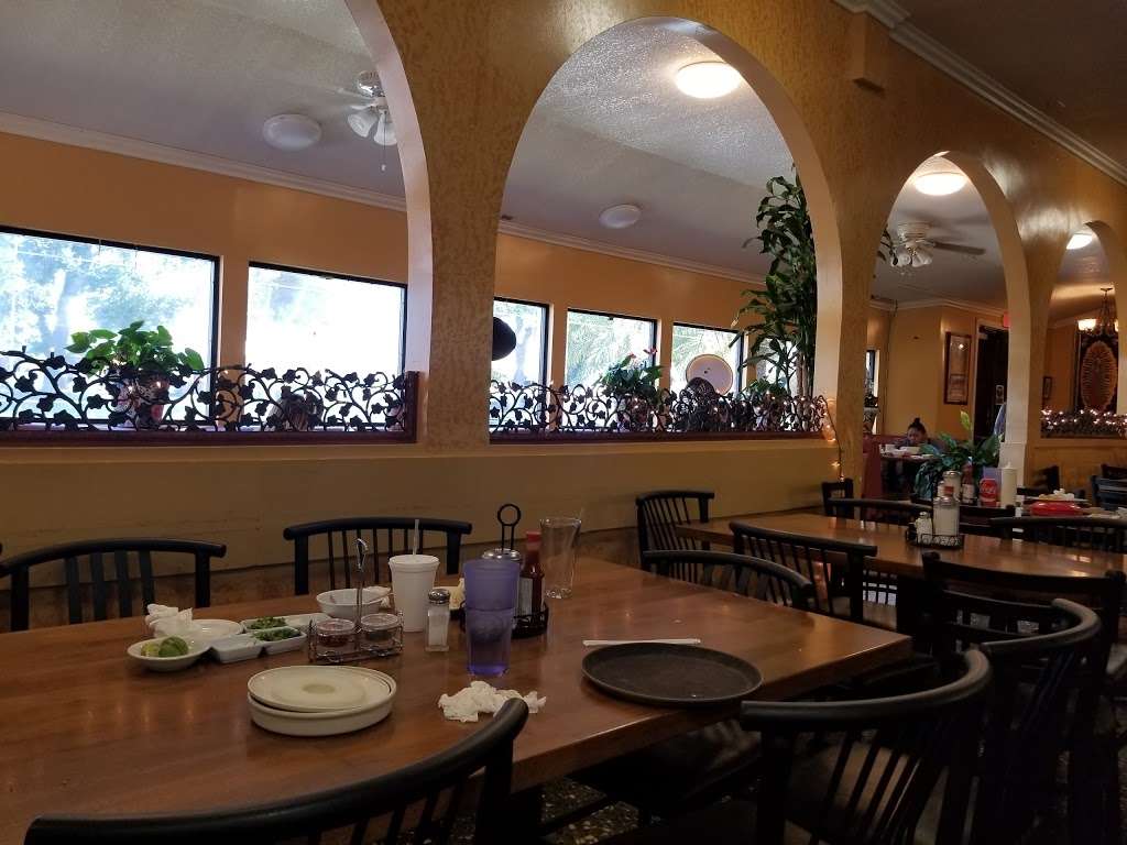 El Compa Restaurant | 7010 Rosecrans Ave, Paramount, CA 90723, USA | Phone: (562) 630-1068