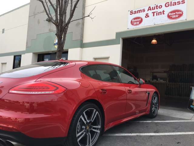 Sams Auto Glass & Tint | 31947 Corydon Rd, Lake Elsinore, CA 92530, USA | Phone: (888) 313-2459