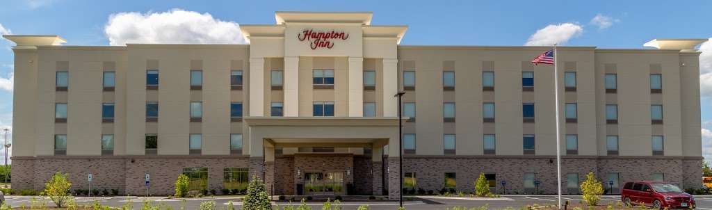 Hampton Inn by Hilton - Bourbonnais/Kankakkee | 64 Ken Hayes Dr, Bourbonnais, IL 60914, USA | Phone: (815) 933-3800