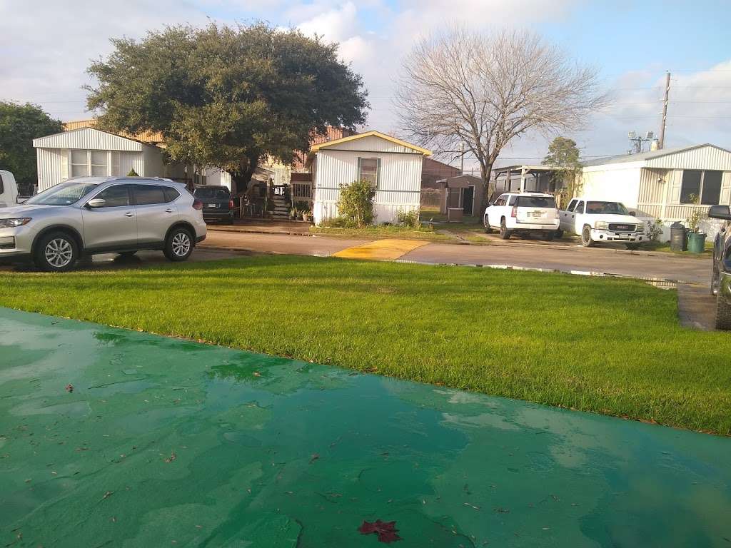 MONCHEGATO FRUTERIA & MORE | 2710 WILSON RD TRLR 18, Humble, TX 77396, USA | Phone: (832) 356-0312