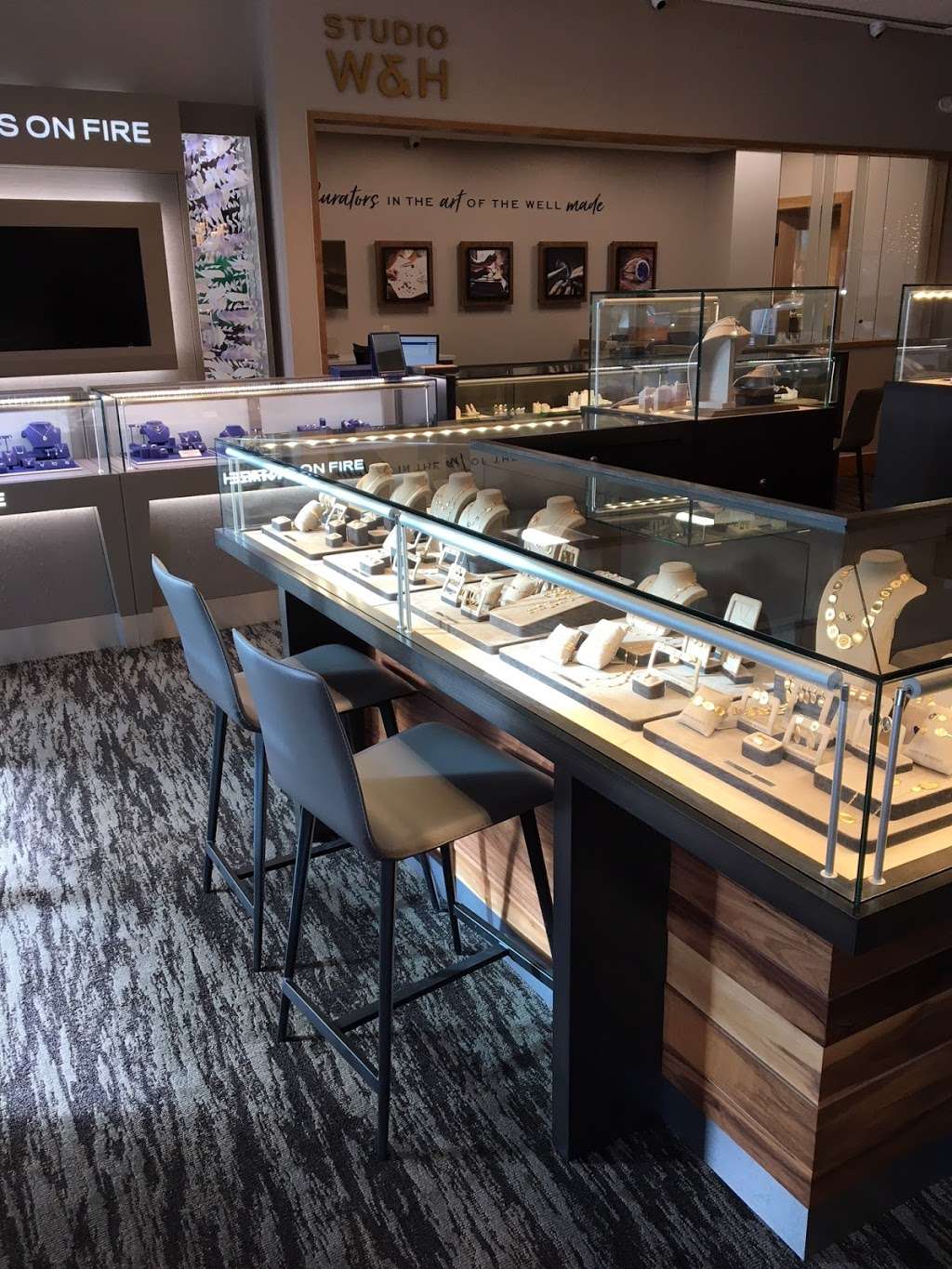 Walters & Hogsett Fine Jewelers | 2425 Canyon Blvd, Boulder, CO 80302 | Phone: (303) 449-2626