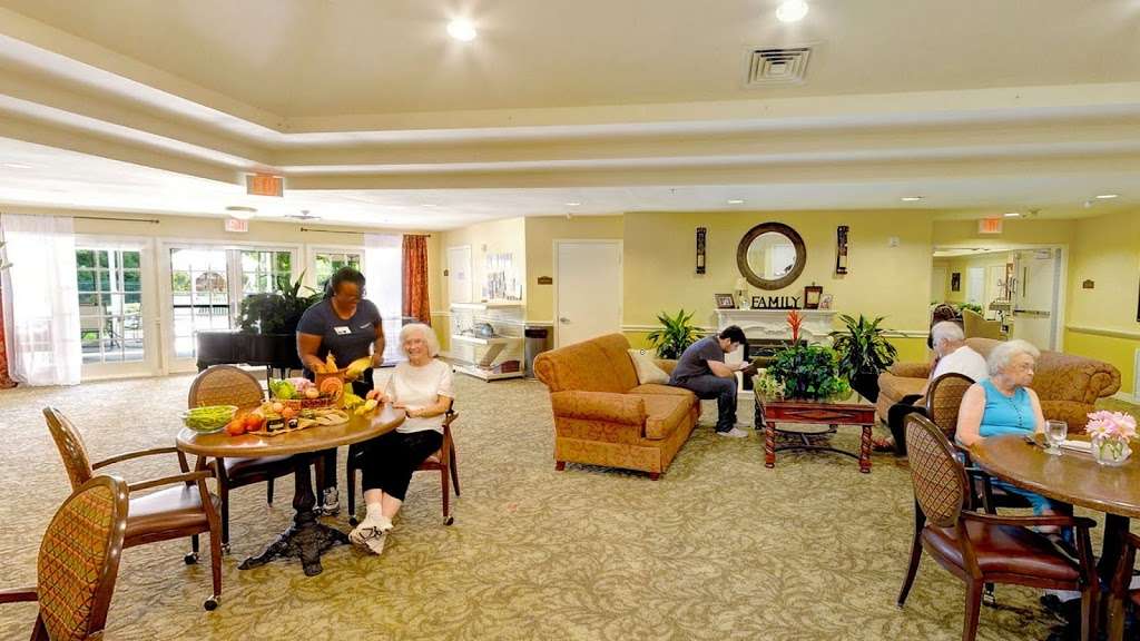 Silverado Kingwood Memory Care Community | 22955 Eastex Fwy, Kingwood, TX 77339 | Phone: (281) 312-2526