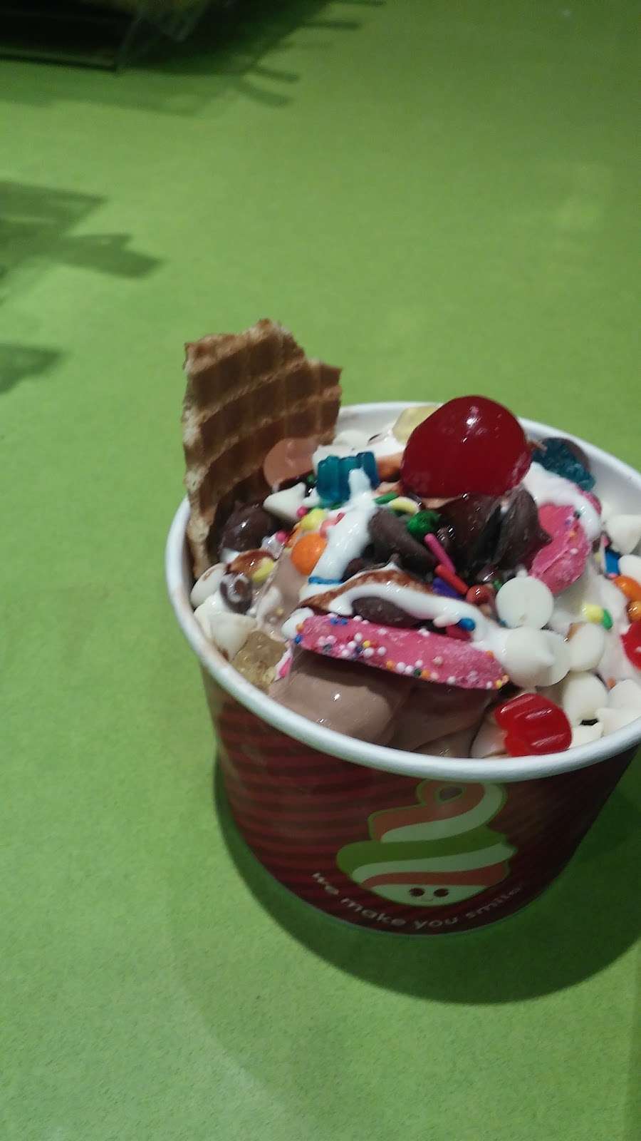 Menchies Frozen Yogurt | 14814 Pines Blvd, Pembroke Pines, FL 33027, USA | Phone: (954) 447-4007