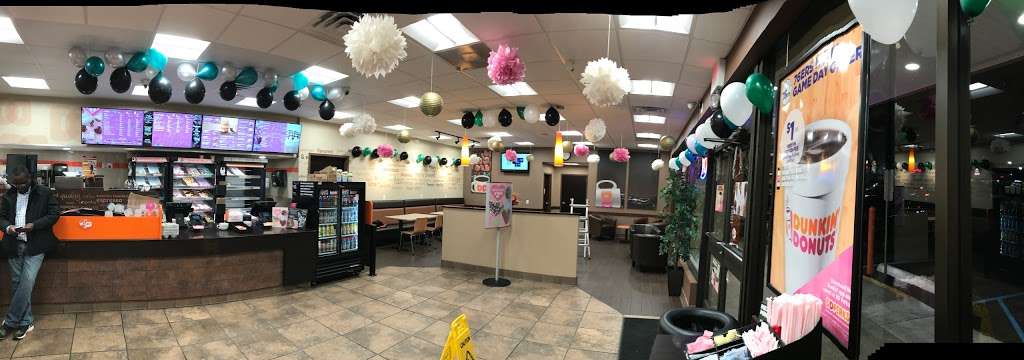 Dunkin Donuts | 100 Four Seasons Pkwy, Newark, DE 19702, USA | Phone: (302) 533-7249