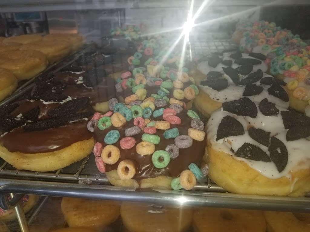 Moon Donuts | 1000 Torrance Blvd, Redondo Beach, CA 90277, USA | Phone: (310) 543-1867