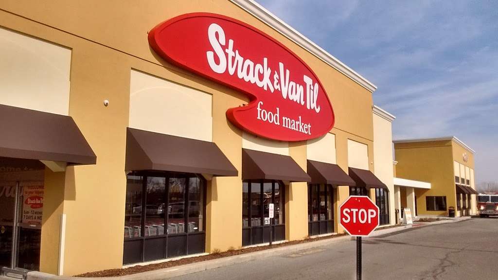 Strack & Van Til | 2168 US-30, Valparaiso, IN 46383, USA | Phone: (219) 462-5147