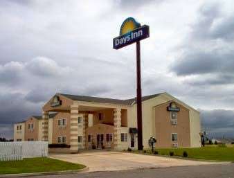 Days Inn by Wyndham Butler | 100 S, Fran Ave, Butler, MO 64730, USA | Phone: (660) 679-4544