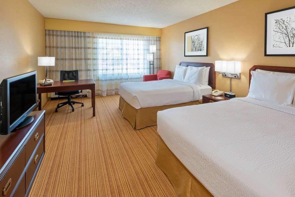 Courtyard by Marriott Boulder Louisville | 948 W Dillon Rd, Louisville, CO 80027, USA | Phone: (303) 604-0007