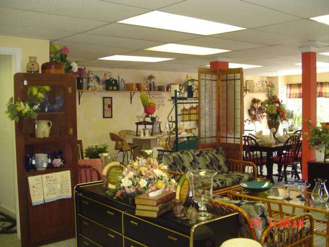 JRs Timeless Treasures Antiques & Consignments | 2418 Baldwin Mill Rd, Fallston, MD 21047, USA | Phone: (443) 417-7341