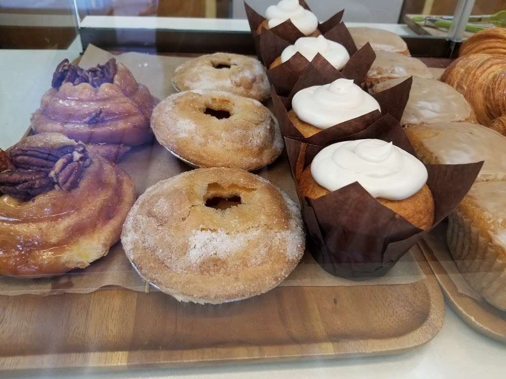 Angel Maid Bakery | 4542 S Centinela Ave, Los Angeles, CA 90066, USA | Phone: (310) 915-2078