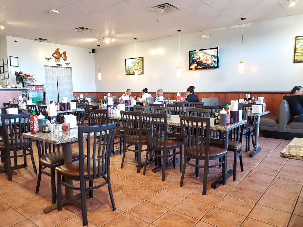 Pho Apple | 5930 W Park Blvd #400, Plano, TX 75093, USA | Phone: (972) 250-6500