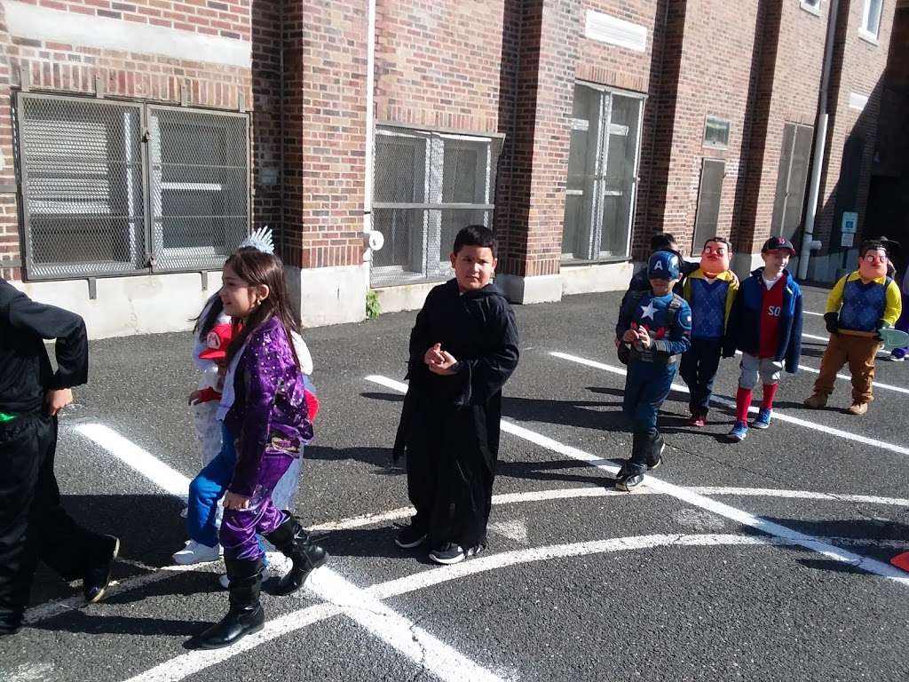 Washington Elementary School | 176 Mohawk Ave, Hawthorne, NJ 07506, USA | Phone: (973) 423-6495