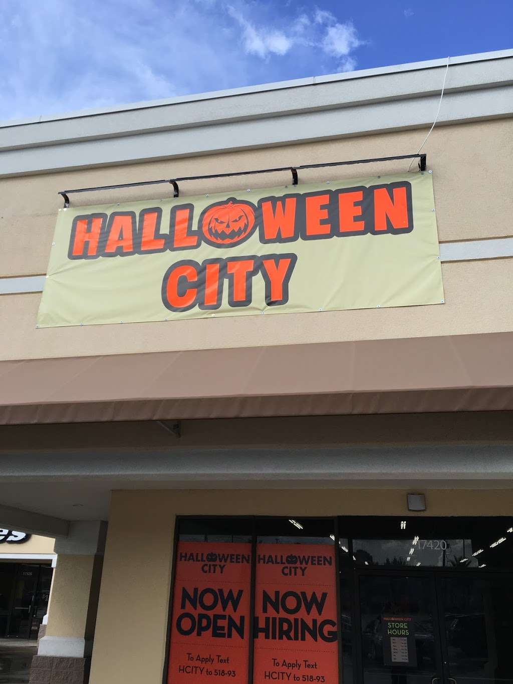 Halloween City | 17420 Northwest Fwy, Jersey Village, TX 77040, USA | Phone: (914) 847-6128
