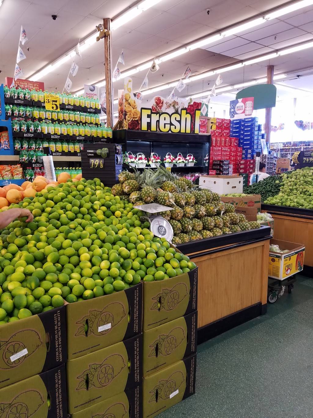 payless foods on el segundo and avalon