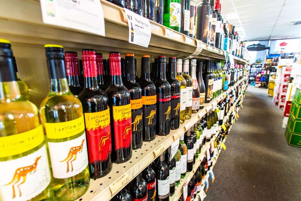 Arvada Wine & Spirits | 6647, 6350 Sheridan Boulevard # B118, Arvada, CO 80003, USA | Phone: (303) 650-9432