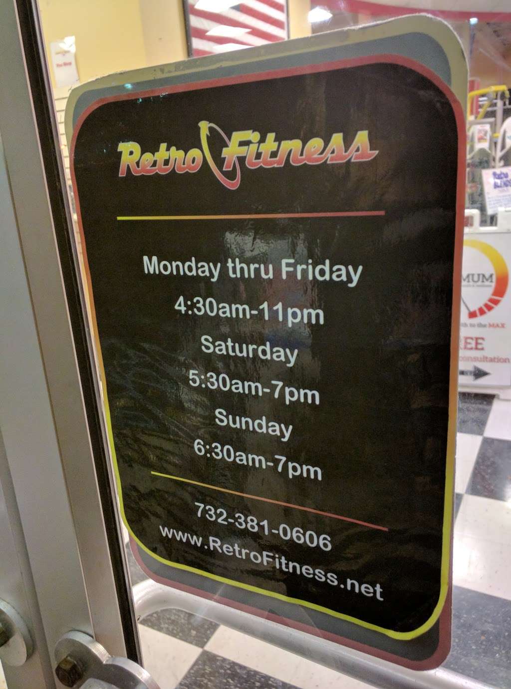 Retro Fitness | 225 Terminal Ave, Clark, NJ 07066 | Phone: (732) 381-0606