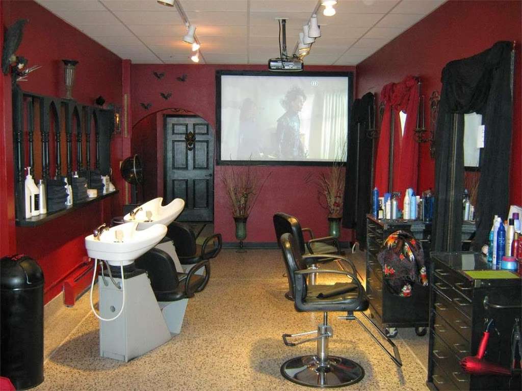 Mirror Mirror Hair Salon | 4749 S Packard Ave, Cudahy, WI 53110, USA | Phone: (414) 483-8703