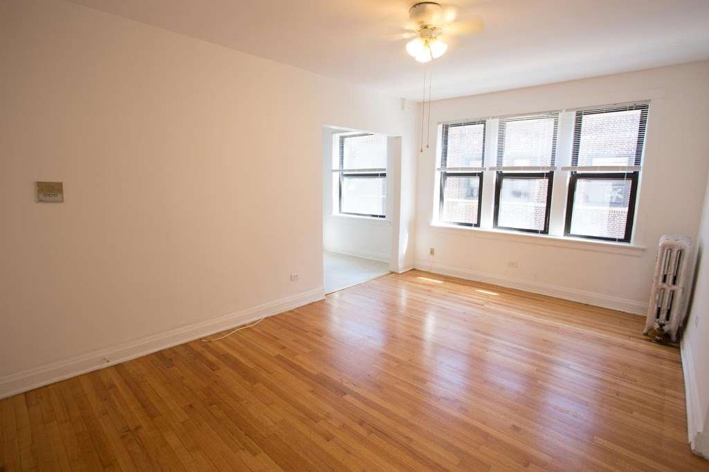 Ellis Court Apartments | 5301-5309 S Ellis Ave, Chicago, IL 60615 | Phone: (773) 825-6651