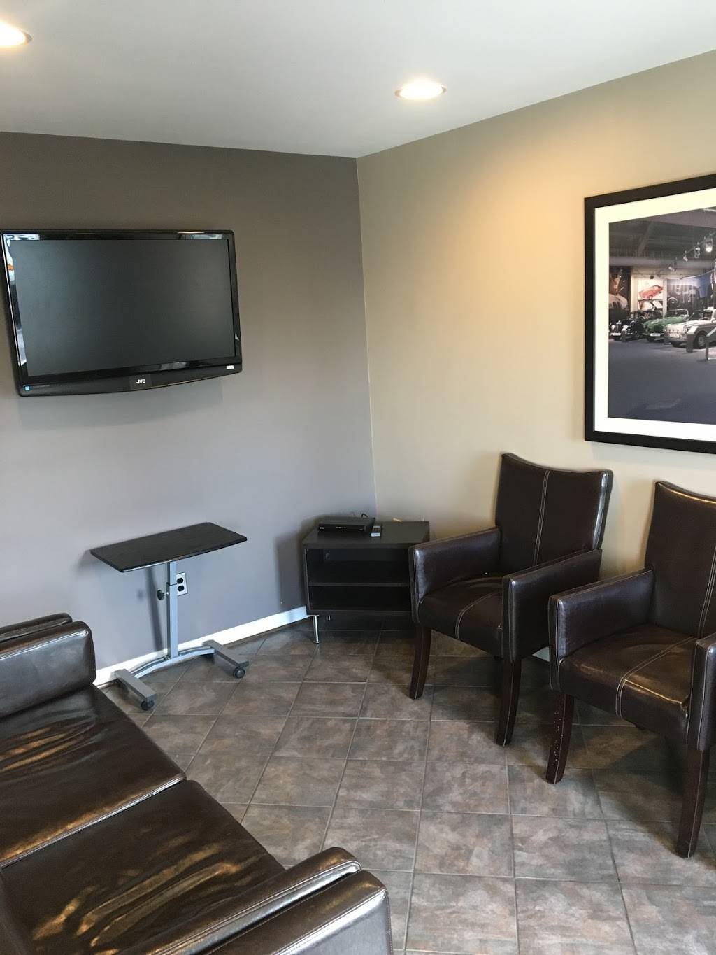 Rockville Auto Clinic | 7402 Westmore Rd G, Rockville, MD 20850, USA | Phone: (301) 340-8810