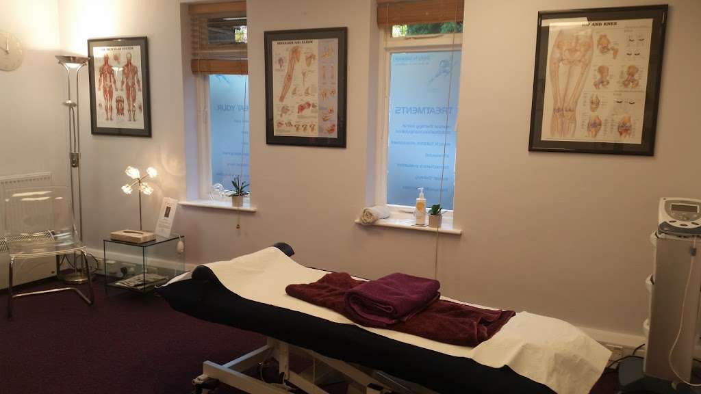 Orange Therapies | Copthorne Rd, Copthorne, Crawley RH10 3SQ, UK | Phone: 07941 711092