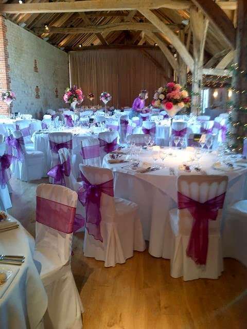 Sitting Pretty Chair Covers | Melrose Rd, Coulsdon CR5 3JH, UK | Phone: 07949 726153