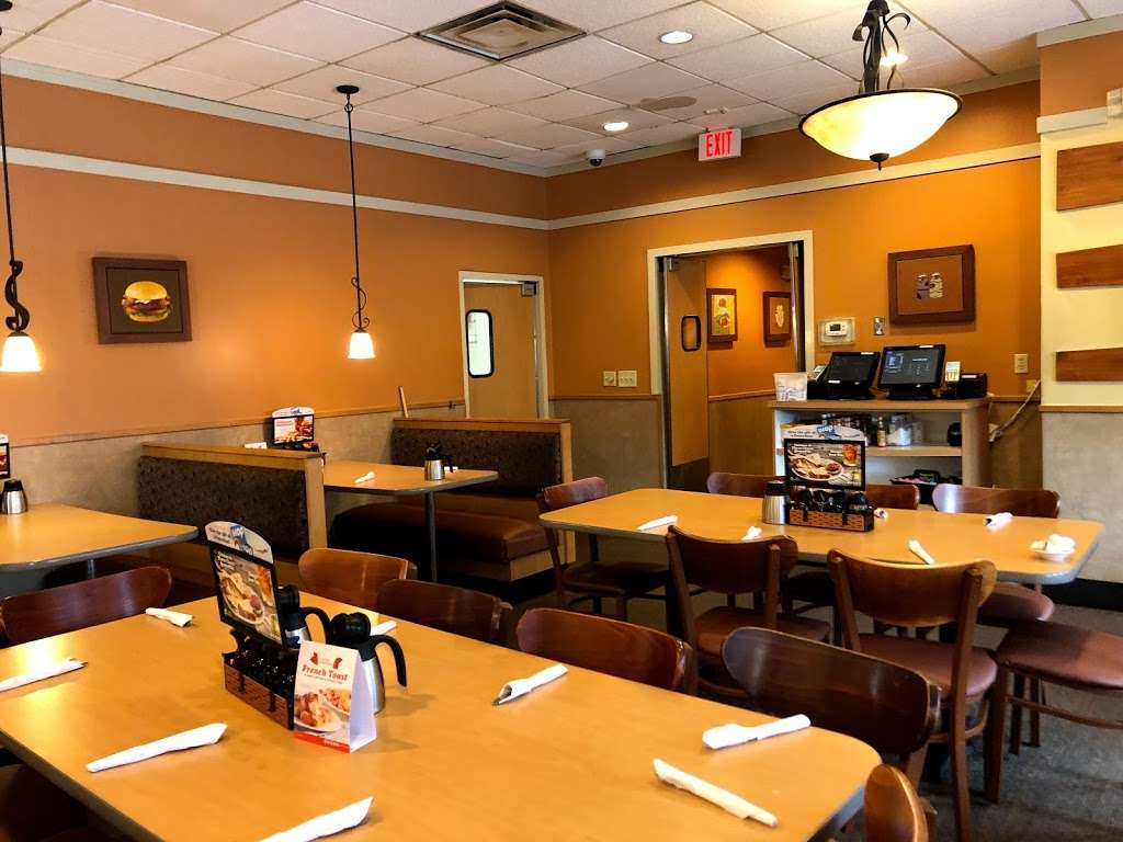 IHOP | 12400 S Apopka Vineland Rd, Orlando, FL 32836, USA | Phone: (407) 239-0909