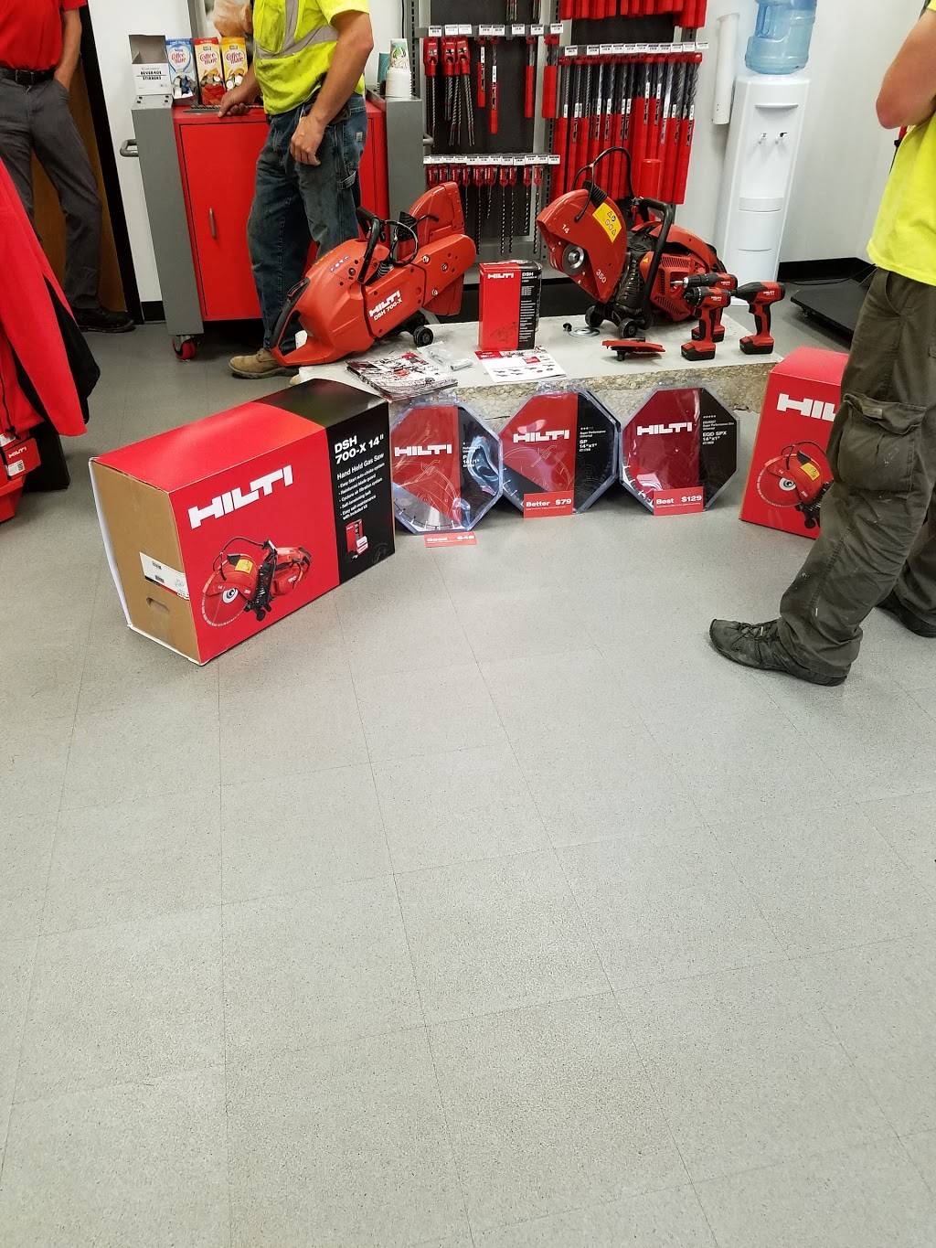 Hilti Store | 2501 Walnut St #100, Roseville, MN 55113 | Phone: (800) 879-8000