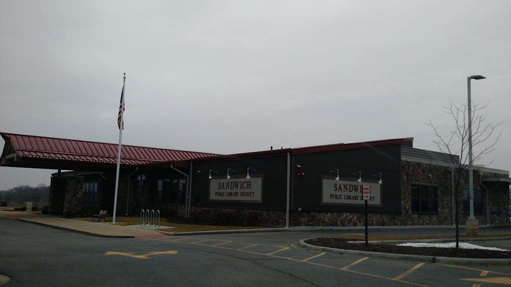 Sandwich Public Library | 925 S Main St, Sandwich, IL 60548, USA | Phone: (815) 786-8308
