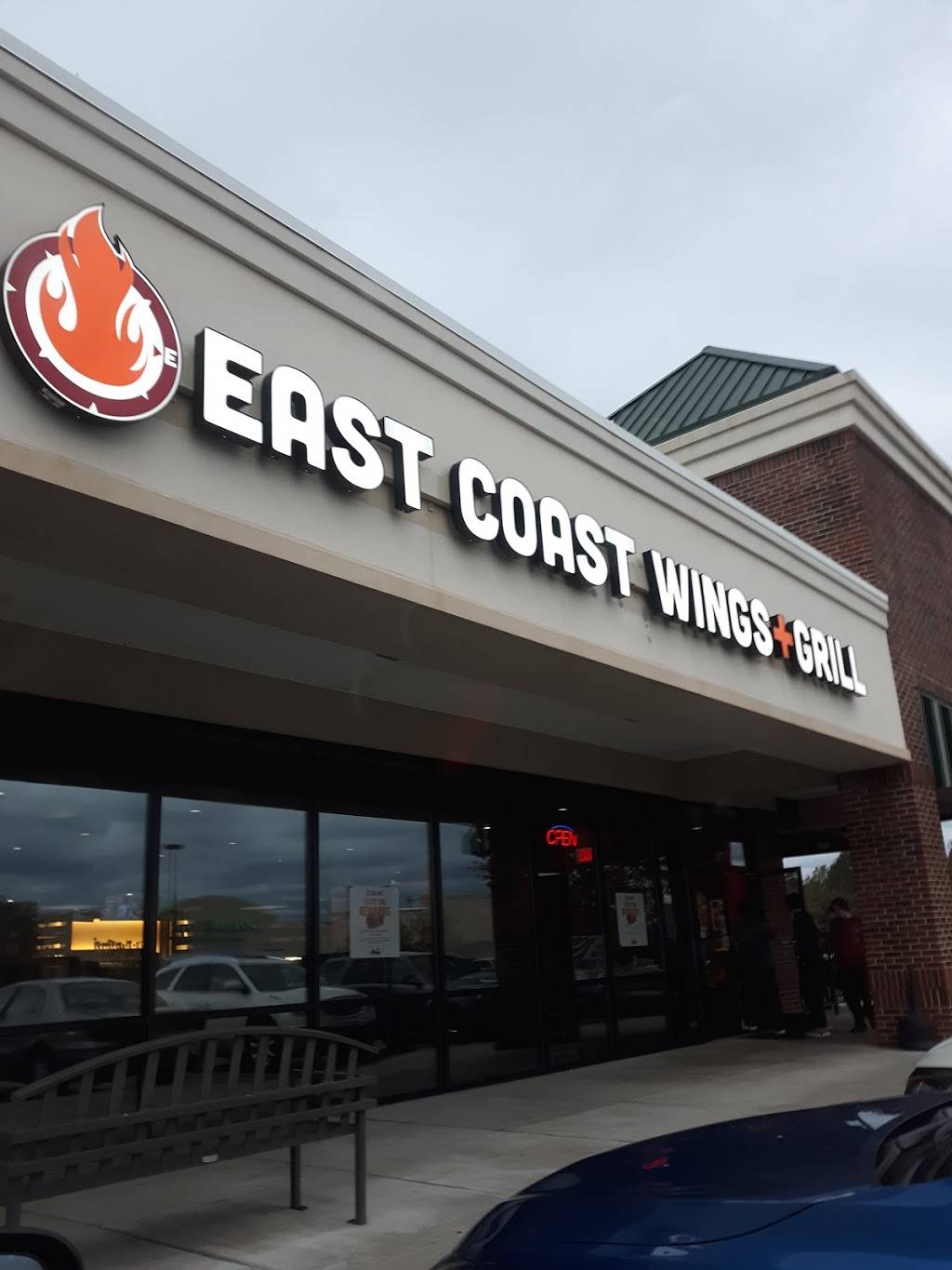 East Coast Wings + Grill | 1875 E Broad St Unit D1, Statesville, NC 28625 | Phone: (704) 873-8777