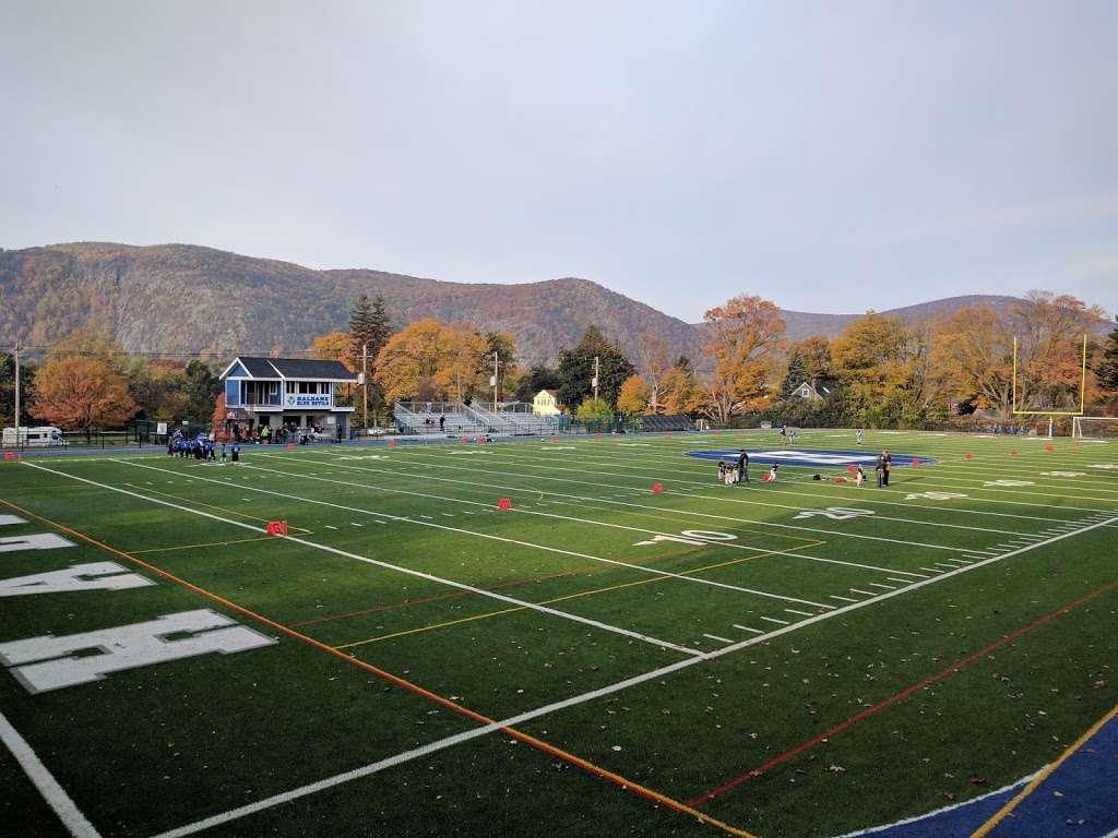 Haldane High School | 15 Craigside Dr, Cold Spring, NY 10516, USA | Phone: (845) 265-9254