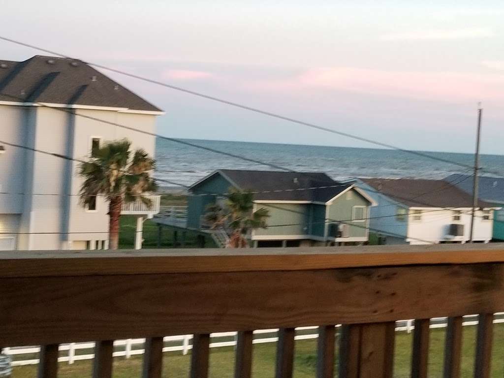 3BeachHouses, Jamaca Beach, Galveston, TX | 17407 Termini-San Luis Pass Rd, Galveston, TX 77550, USA | Phone: (281) 338-9800