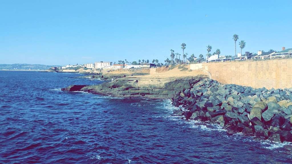 Sunset Cliffs Parking Lot | 1253 Sunset Cliffs Blvd, San Diego, CA 92107, USA